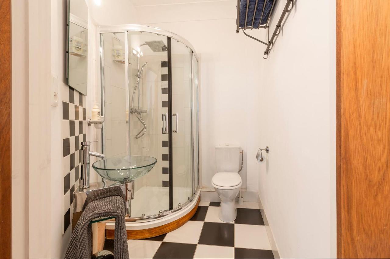 Bed and Breakfast 5 Grande Rue Le Lude Esterno foto