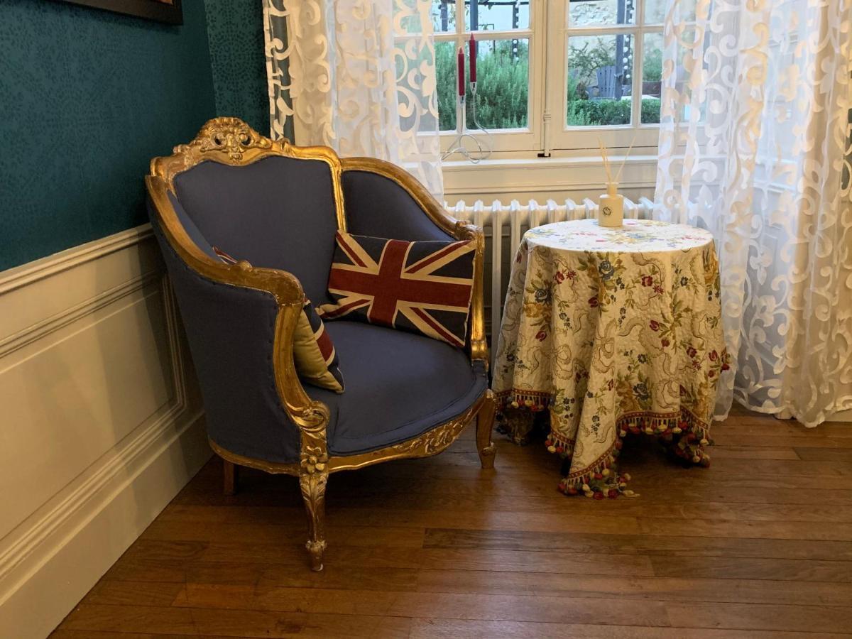 Bed and Breakfast 5 Grande Rue Le Lude Esterno foto